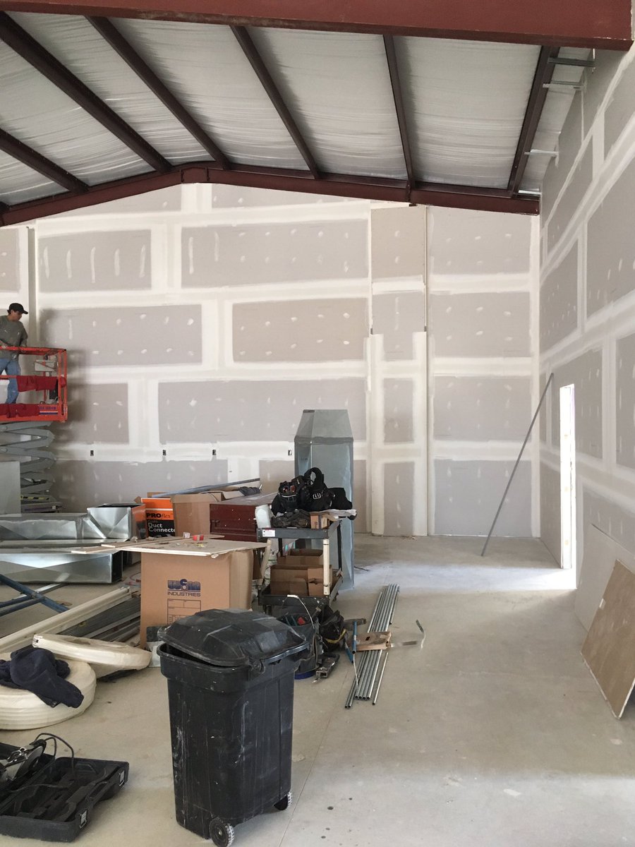 TheRock_Const's tweet photo. Finishing up on the 'Phat an Temple' #TheRockConst #AnythingDrywall #Temple #TapeandFinish https://t.co/3cwE7a33LZ