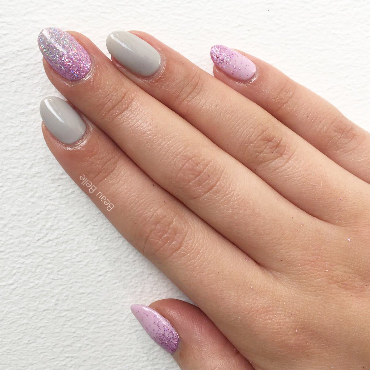 beaubellesalon's tweet photo. Easter nails starting! Where is this year going!?! #BeauBelle #Shellac #CakePop #MintConvertible #Lecente #Glitter @cndworld @lovelecente https://t.co/kBvubvCJsd
