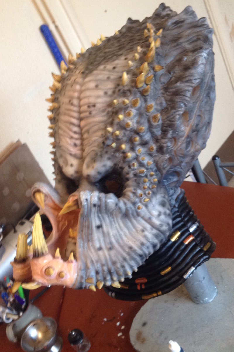 JamesHowgatefx's tweet photo. Elder Predator Head markings changed, piercing added to lower tusk. Just need to add quills, Dreadlocks and beads. https://t.co/laValYBpfH