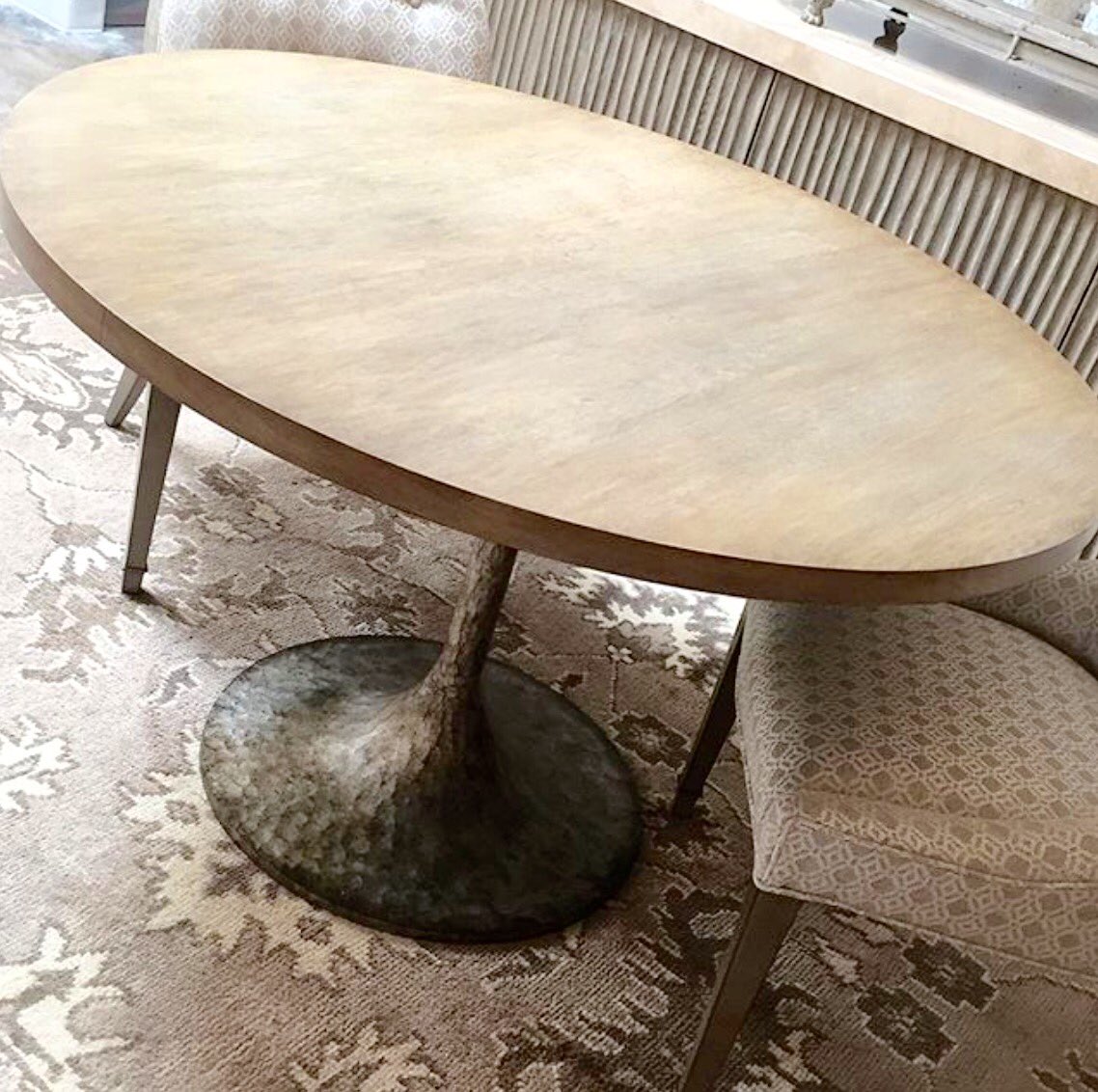 rj_coll's tweet photo. Repost ❤️ @PalavelaHome : New Abaco #diningtable from @rj_coll We LOVE it! Come see new intros #DesertDesignDays today! #pheonix #Scottsdale https://t.co/NW2EE8YBTt