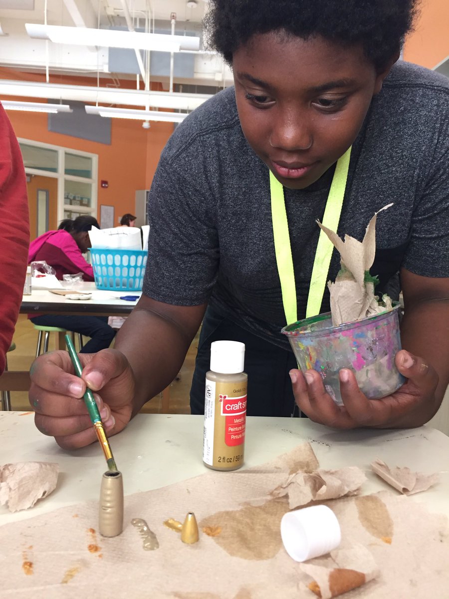 Ratka_K's tweet image. Creating symbolic artifacts & coding a path to tell #civilwarnarratives #codinghistory #TCSMS #PBL #sixthgrade @ToddLaVogue @mrshammaker