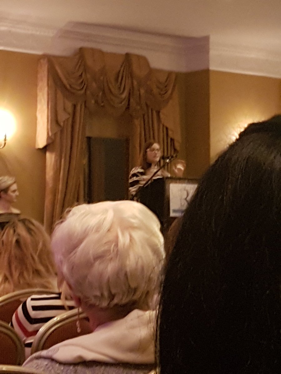 AiryFairy85's tweet photo. @theskinnerdIRE doin her thing @WxSkinClinic #wexskinbash #vit A https://t.co/zPcSOQMR32