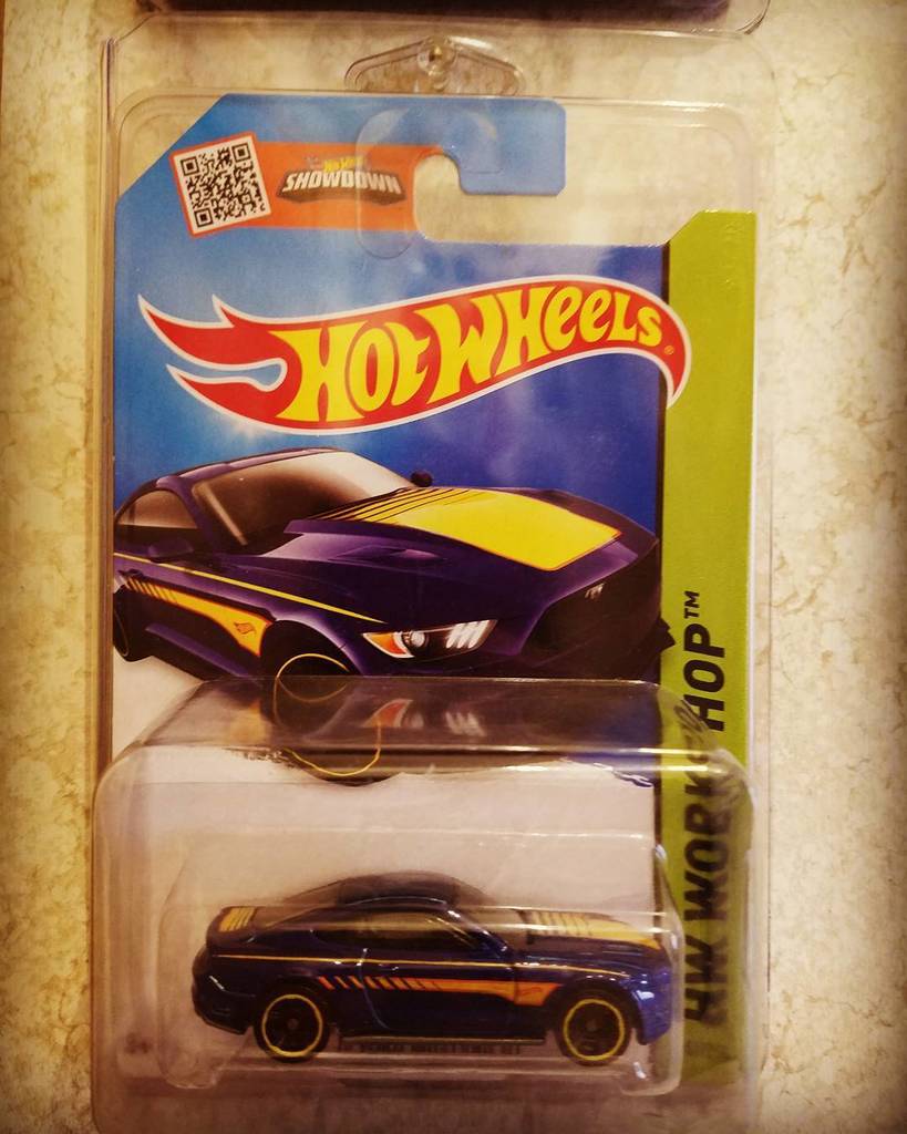 HWStangs's tweet photo. Very hard to find MC5 wheel variation on the 2015 release of the '15 Mustang GT! #hwstangs https://t.co/nYSTDSrgJZ https://t.co/Kli6VbD4Wx