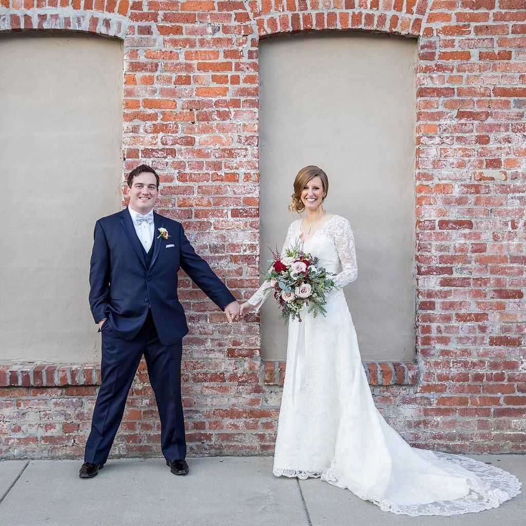 CasablancaBrida's tweet photo. Hand in hand, you can face anything. Photography: @mattandrewsphoto // Gown: #CasablancaCustomized #Style1918 #Sty… https://t.co/WFIbiOpqEW https://t.co/rYDpzlWeO8
