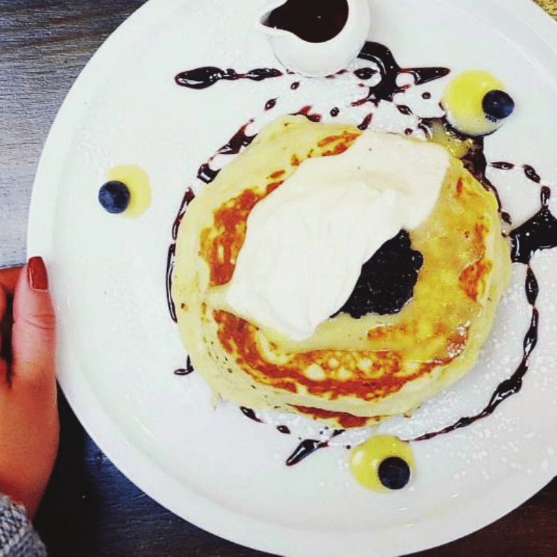 Brunch is always a good idea. Saturday: 10:00am – 2:00pm
Sunday: 10:00am – 3:00pm 
#brunch #kingwest #portlandvariety #toronto #tastetoronto