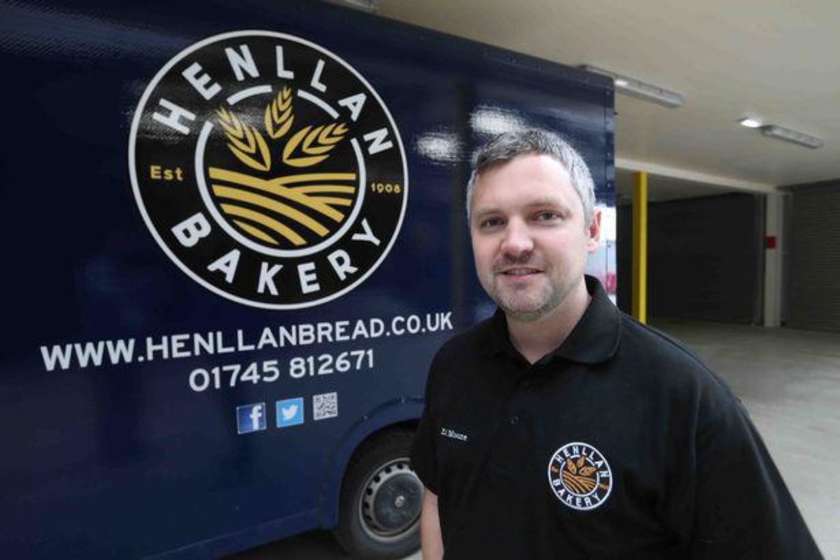 _businesswales's tweet photo. A new approach to waste management is creating savings for a family-run @HenllanBakery from north #Wales. See how - https://t.co/WSHUgl5ZFa https://t.co/F7S2nqqGJY