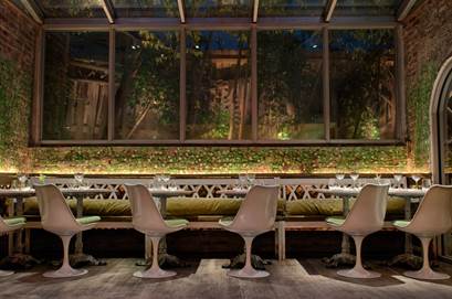 Andanada141's tweet photo. Two things you should be taking tonight: a menu and a seat at Andanada! #nyc RSVP: https://t.co/SDYCSFaMdC https://t.co/kGzYZKUagl