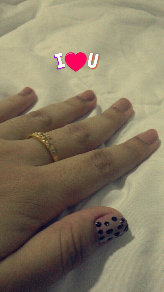 Ana49469952's tweet photo. #nails is ready https://t.co/BYpGCBM13T