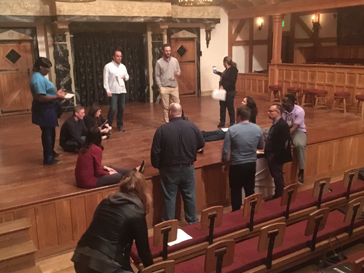 ASC_Cass's tweet photo. Starting my favorite scene! #ASCLeadership #speakhandsforme https://t.co/oJB3ZP56Og