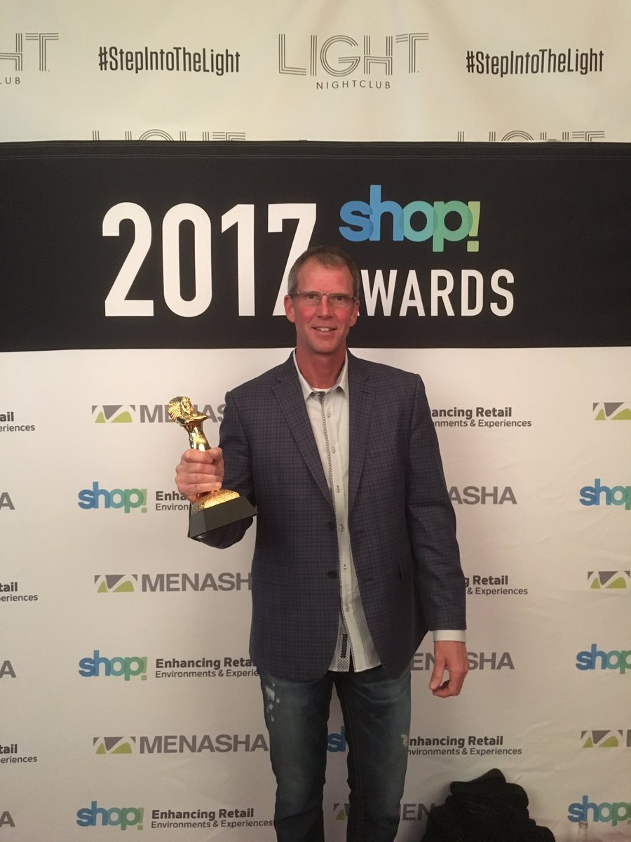 POPPerformance's tweet photo. Performance POP takes home a silver for Deep Eddy farm cart at last nights OMA's #shopawards17 #GlobalShop2017 https://t.co/YzeCi7yN1C