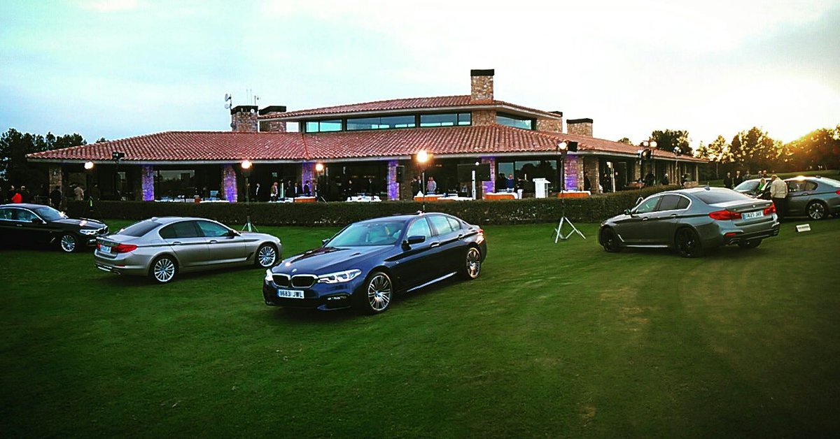Recién terminada la presentación por parte de  <a href="/albamocion/">ALBAMOCION</a>  del nuevo <a href="/BMWEspana/">BMW España</a>  #bmw #serie5 en Las Pinaillas Golf.Con Cable Design.