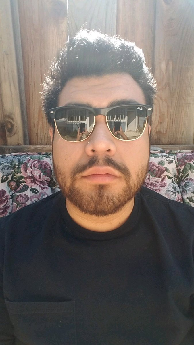 Lio_Salas's tweet photo. Need a hair cut! ✂ https://t.co/0onW9ugTCk