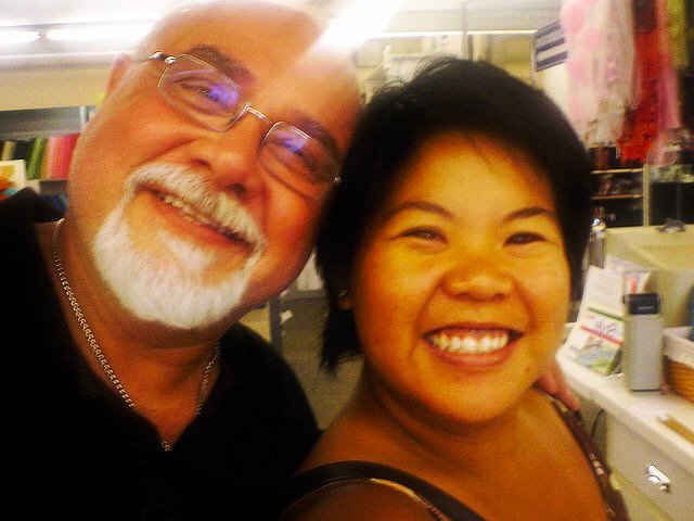 amanubay's tweet photo. I once ran into Frank Bielec in a fabric store. 2005? #tbt Trading Spaces is coming back to TV. FYI. https://t.co/oo6RAoCNtW https://t.co/BfsB2yDwVl