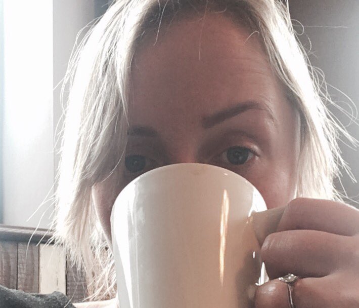 chelsie_gibson's tweet photo. I drink SO MUCH TEA on the @_JustBlendIt challenge @GivingVoiceUK @UoMSLTSoc https://t.co/tt170XsxQe