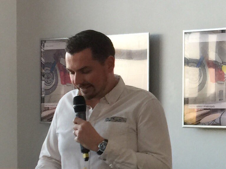 FCiuch's tweet image. #paddockparty --inauguration chez Motoblouz --un exemple pour les Hauts de France, Bravo Thomas.