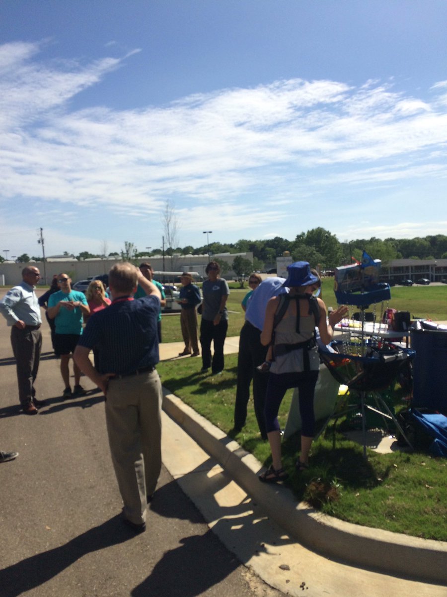 MCWFL's tweet photo. The crowd is gathering! Come on over to east campus for the ribbon cutting before the tournament! https://t.co/D9E7k1khdr
