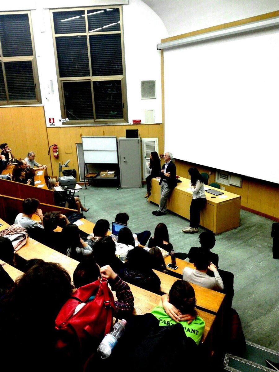 SapienzaRoma's tweet photo. .@SISMnazionale @SismSapienza @Dasscinemag @SapienzaSFF @cine_dixit @SagraDelCinema @Mercuriomaga @RegioneLazio @StudentiMed2013 @scroccaroma #now: #ForzaMaggiore di Ruben Östlund, i rapporti raccontati dal #cinema a #Lineediconfine (ora, vl. Università) https://t.co/rX5Br8XduS https://t.co/gWNFe6x3Xc