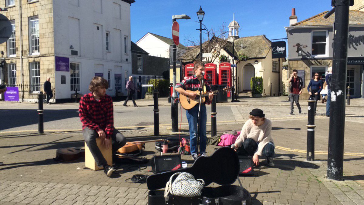 michelleright's tweet photo. Back last Saturday in the sun busking in Truro https://t.co/vrjUFrZxi9