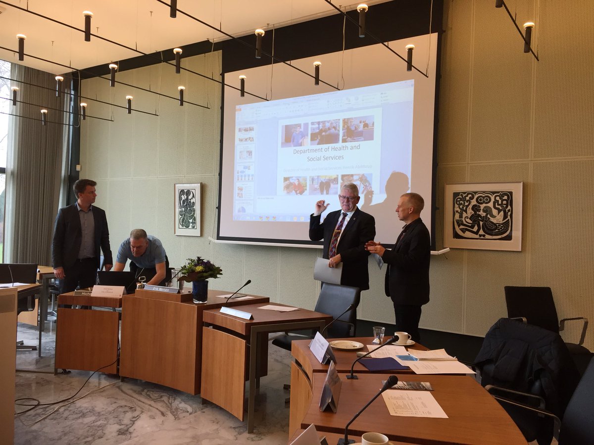 Solace_UK's tweet photo. Great session today with the mayor at Roderve in Denmark  #totalleadership #inlogov #solace https://t.co/C19fgCtA5d