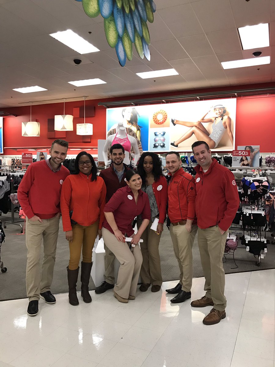 T868 Crestwood is merchandised and selling in apparel and rocking great brand throughout the store!
#itsFACEtime