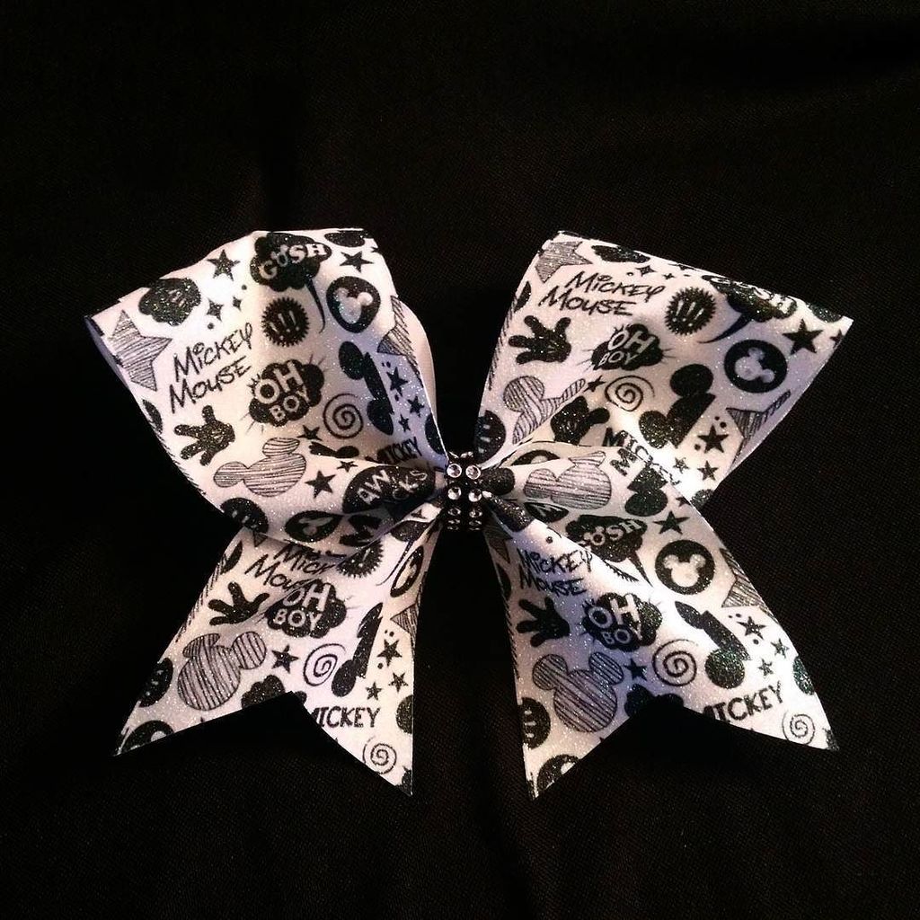 sassytimebows's tweet photo. #bows #cheerbows #cheerleading #custombows #disney #disneyworld #disneyland #mickeymouse #minniemouse #wdw #worlds #summit #sassytimebows https://t.co/bIYHRzoHby
