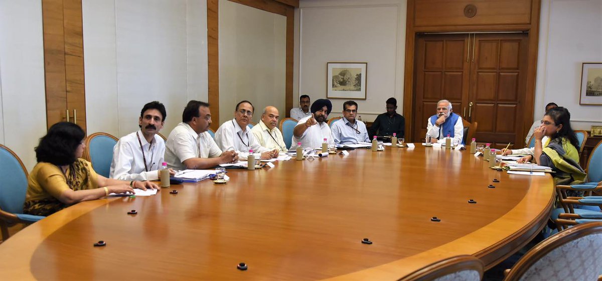 Bh1729's tweet photo. #NITB_INJUSTICE
FRIENDS WE ARE ON FIRE.A SERIOUS MEETING IS GOING ON AT PMO OFFICE https://t.co/XcAmXyClNZ
