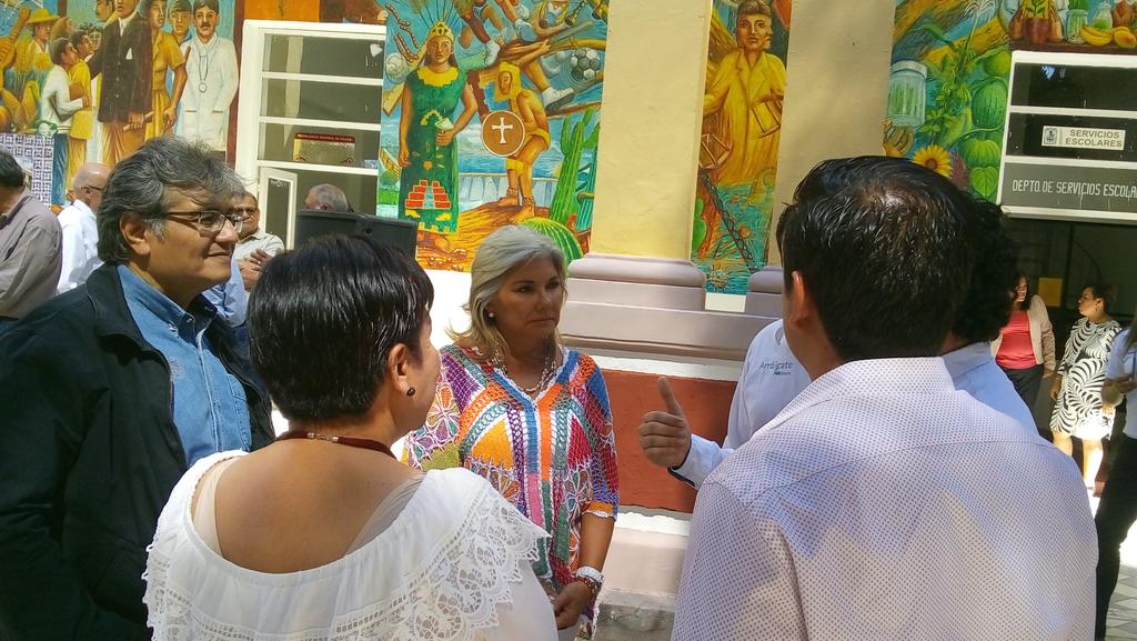 incarural's tweet photo. Previo al Arranque Nacional de la Estrategia de Extensionismo Joven laDG  @incarural @linosma con jóvenes en Celaya https://t.co/bcRkpzdSh6