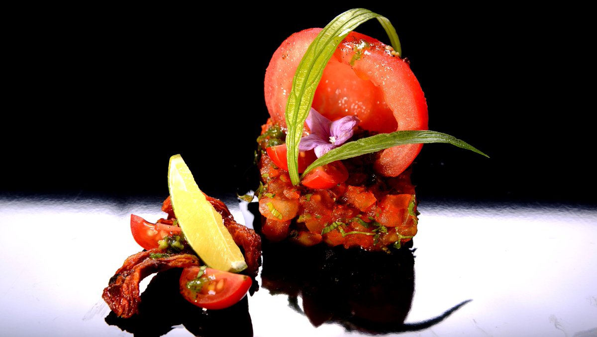 Our round-up of the new #food #trends set to take 2017 by storm. noble.li/2ok1oyN