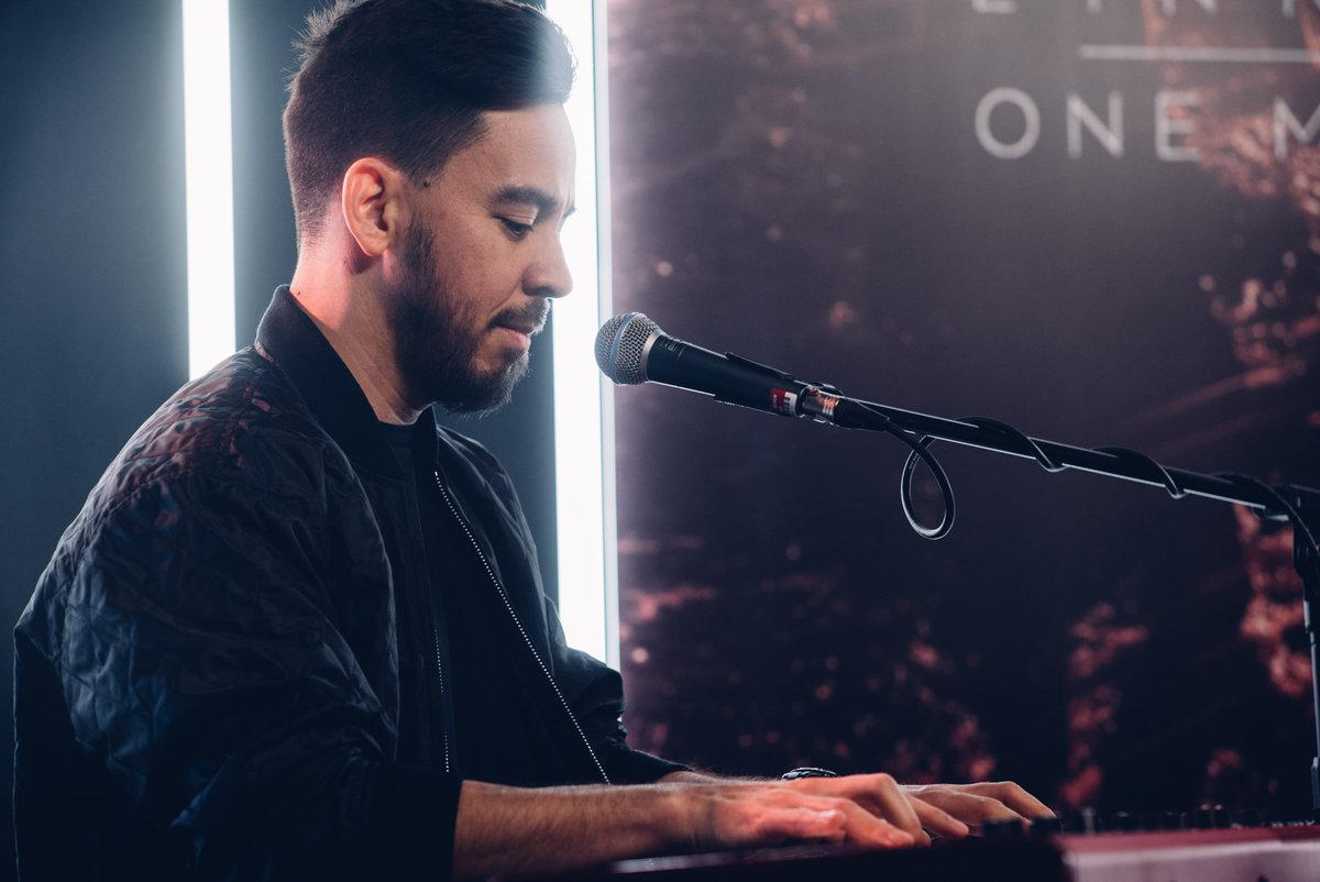 MidTeaPhoto's tweet image. Enjoy some more photos of @LinkinPark at the @YouTubeSpaceLon today