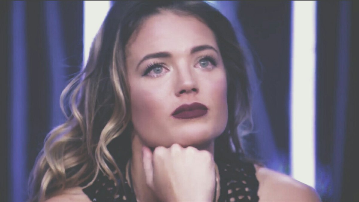 wholemeri's tweet photo. No puedo súper, no puedo💔 
#Gala14GHVIP5 https://t.co/F7kmXqnqlE