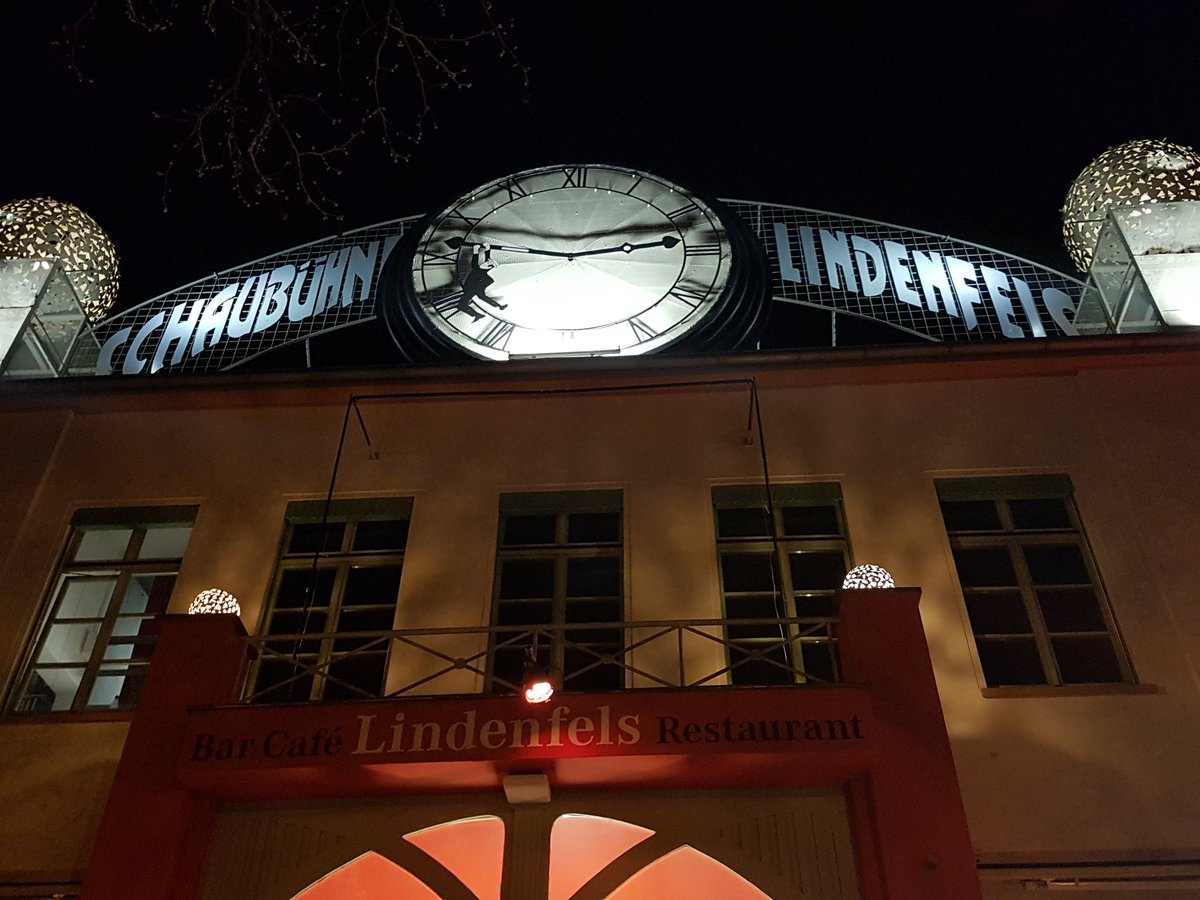 Vendeplov wurde heute im Dok-Block auf dem <a href="/kurzsuechtig/">Kurzsuechtig Leipzig</a> gezeigt. Danke für die Einladung. Eine tolle Vorstellung #schaubühne #leipzig