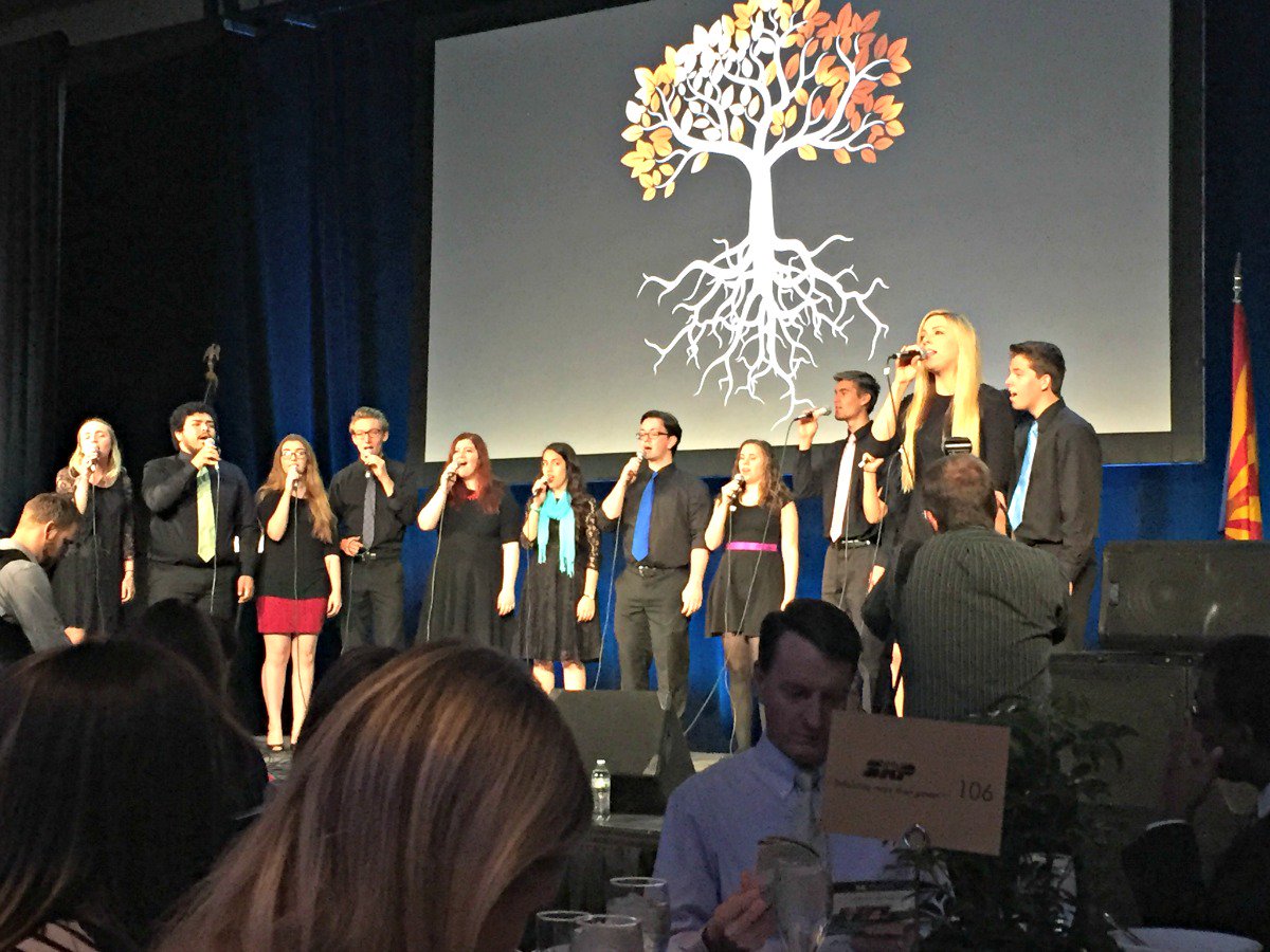 mcccd's tweet photo. Chancellor Maria Harper-Marinick awarded @VLeadership 68th Annual Woman of the Year honors. @chandlergilbert Jazz Ensemble performed. https://t.co/7qC6yHJApm