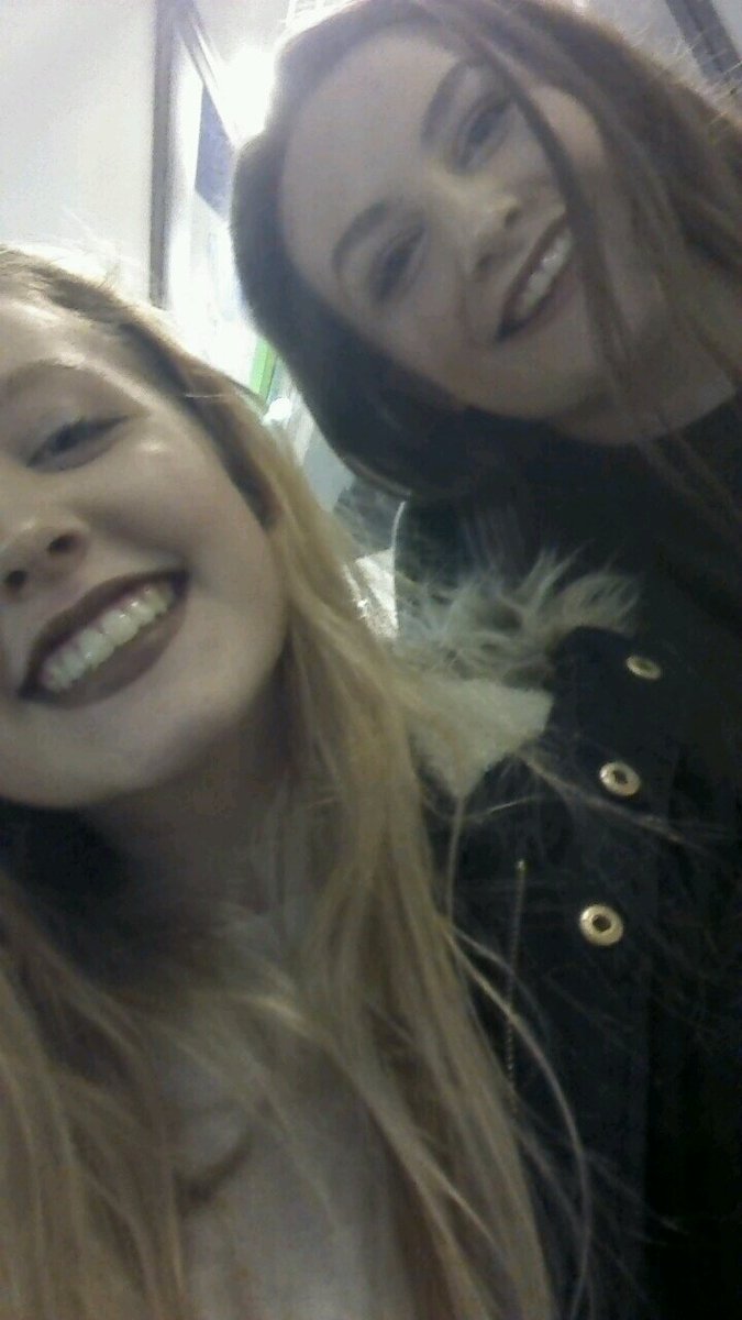 Hollyy_Lushyy's tweet image. You know when something burns &amp;amp; the smell lasts for what seems like forever and you want to get rid but can&apos;t?  
She is that smell
#ambexit