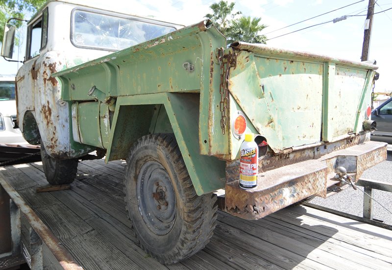 AlaskaOrRust's tweet photo. Get some HELP with those rusty bolts with BP Blaster! #teamblaster #alaskaorrust #willysjeep https://t.co/7J6kxi7jo0