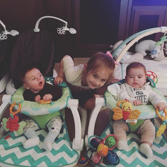 HiUncleJensen's tweet photo. #AcklesBaby #JJAckles😍
#ZepAckles #ArrowAckles #AcklesTwins
#AcklesFamily #DanneelAckles #JensenAckles https://t.co/mDCpE4VQeG