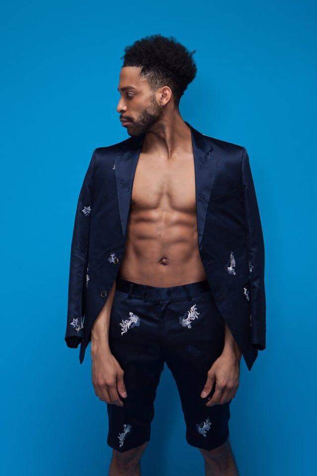 님들 이것 좀 보세요 한복 천재 브랜드 리을......가죽 저고리라니 너모 데박이잖아..한복원단으로 정장도 만들었어ㅠㅠ