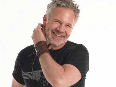  Happy 50th birthday to the openly gay actor Gerald McCullouch (   