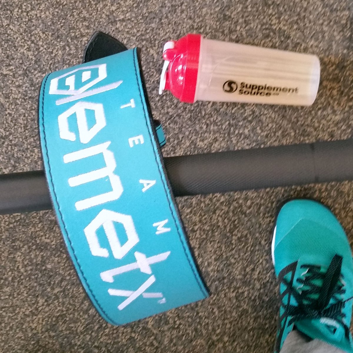 elemetx's tweet photo. When you hit the #heavysets make sure you #strapup - we only use the #best @CardilloUSA  to be sure we get the best support #elemetx https://t.co/95HdyjsrgW