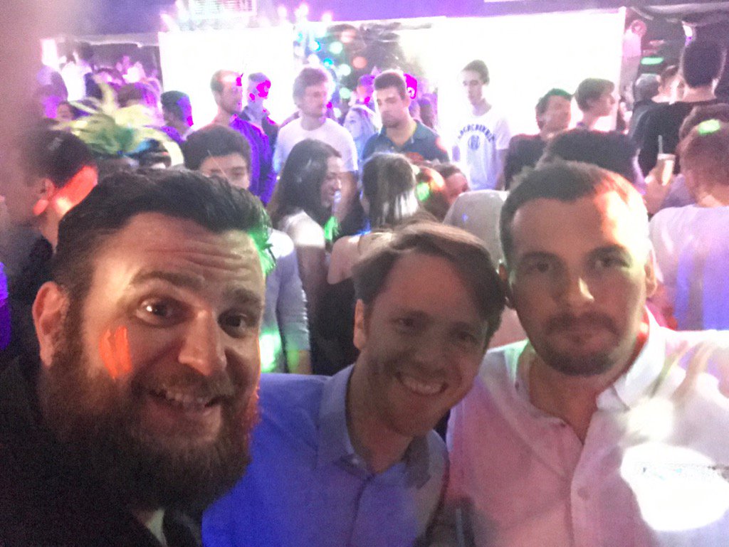 ddieg777's tweet photo. #paddockparty https://t.co/8vIC4sPaYR