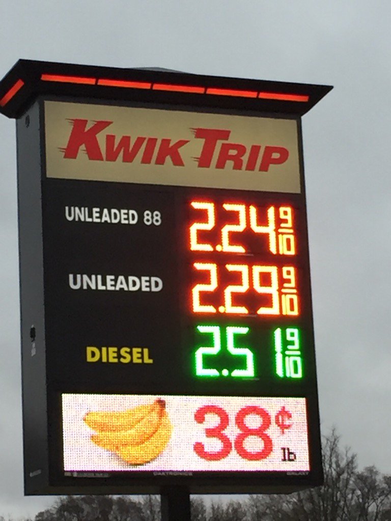 Norsk64's tweet photo. Congrats to my Kwik Trip in Chatfield for offering Unleaded 88.   More power, cheaper, and safer. #GetEthanol https://t.co/zuXmTfKUAn