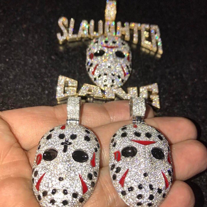 WORLDSTAR's tweet photo. 21 Savage's new ice ❄️ https://t.co/hz8mp2phmL