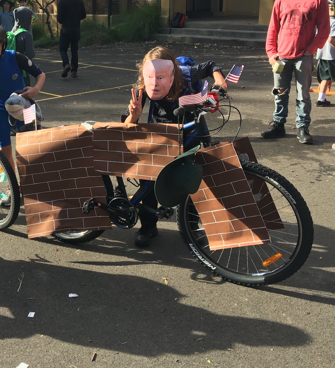 erkoschool's tweet photo. Wow! EPS rocked it again this year with their Ride to School efforts. Super stars. Thanks to the P&amp;C and sponsors! https://t.co/yzzTIuvH7h