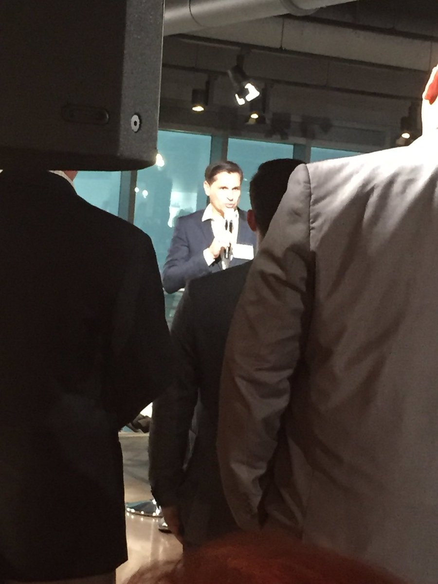 ButtonItUp's tweet image. MAC event at the Porsche Experience!  Great event!