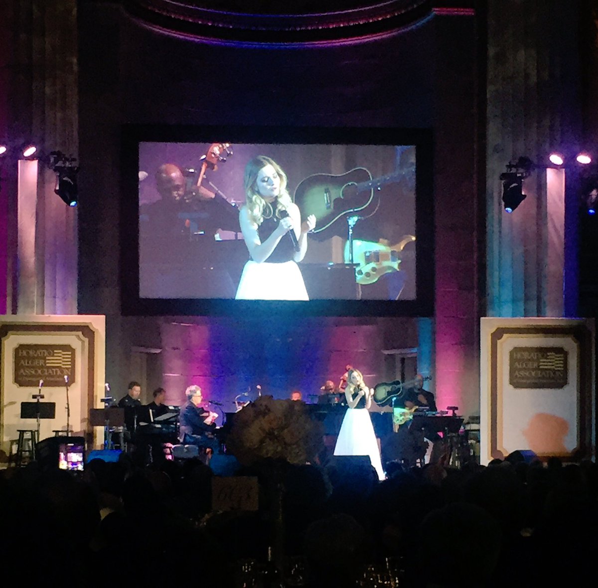 HoratioAlgerUS's tweet photo. .@officialdfoster & @jackieevancho perform "Music of the Night" for Members and guests at the Inaugural Dinner. #HoratioAlgerAwards https://t.co/Xc5t08Hucc