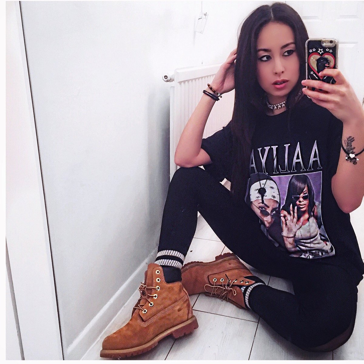 bmelodi's tweet photo. Babygirl #Aaliyah https://t.co/dOe9tbxbSj