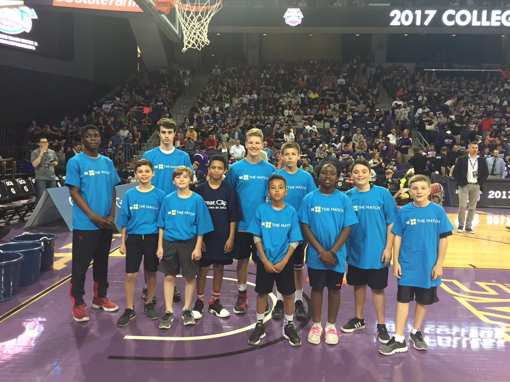 nmdp_org's tweet photo. #BeTheGuy ball boys all set for the Be The Match Team Shootout! https://t.co/ISAWiiyYZI