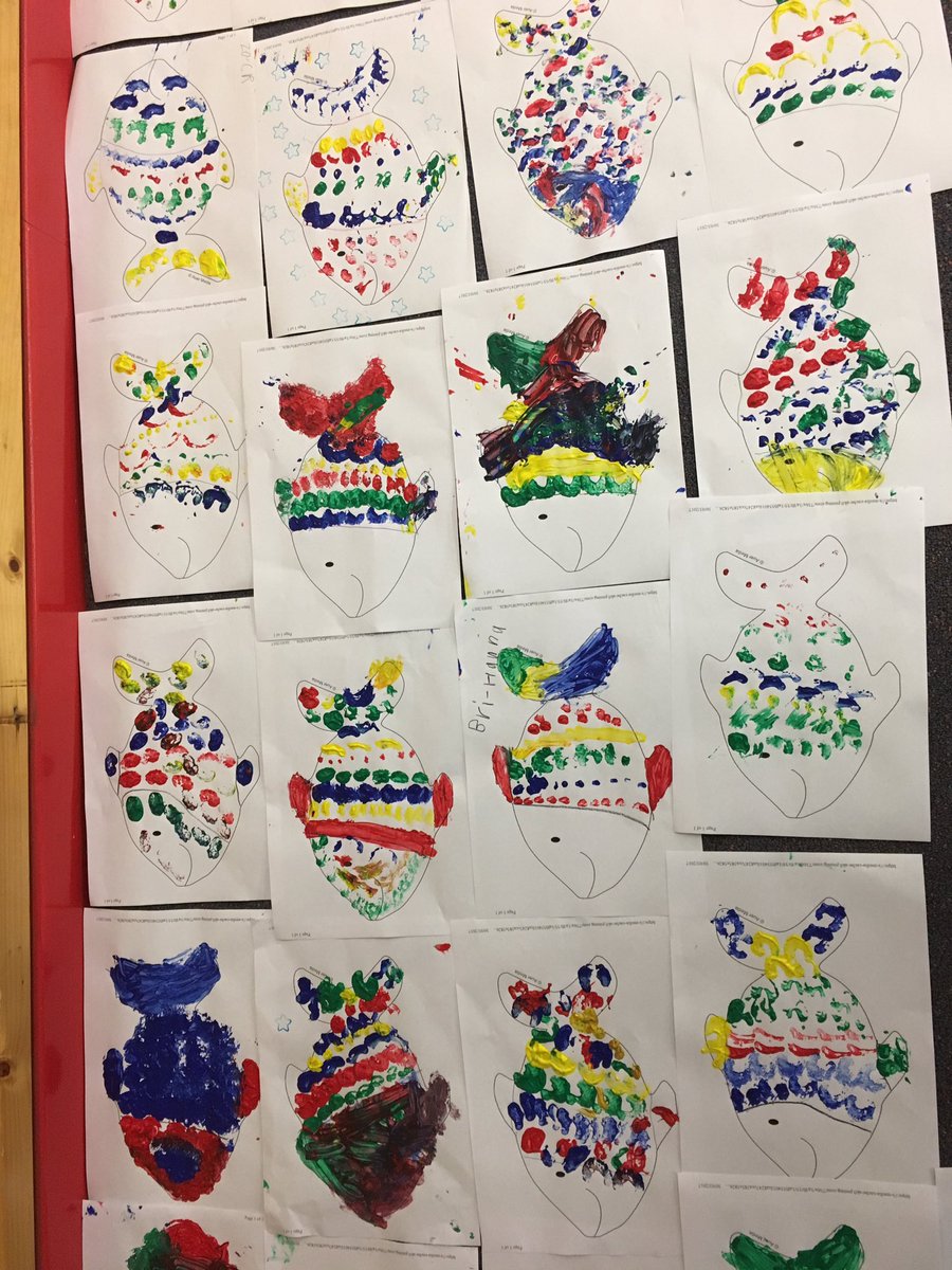Year 1 RFF groups making some colourful fishies using CELERY! With Mrs Southam, Miss Rivera and Miss Cole - <a href="/IngleburnPs/">Ingleburn PS</a>