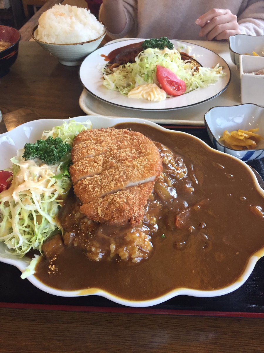 ころり舌 Twitter ನಲ ಲ 昨日 長南の金曜日で食べた あれで小盛り のカツカレーは お残ししたのに約1キロはあったと思われ 飲み物もがぶ飲みした結果 総重量1 5キロの増え 必死に 半身浴でハッスル中 金曜日に行く時は ご飯が小盛りでも約2 ころり舌 Twitter ನಲ ಲ 昨日 長南の金曜日で食べた あれで小盛り のカツカレーは お残ししたのに約1キロはあったと思われ 飲み物もがぶ飲みした結果 総重量1 5キロの増え 必死に 半身浴でハッスル中 金曜日に行く時は ご飯が小盛りでも約2