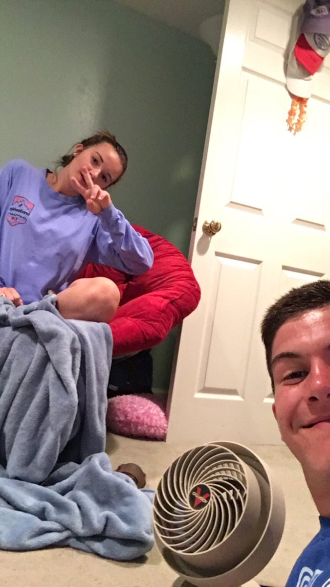 chapple_brett's tweet image. What a process it has been to satisfy u for your birthday tweet. Happy birthday bery! I miss you and hope your day was great!❤ #Scott&amp;gt; #3try