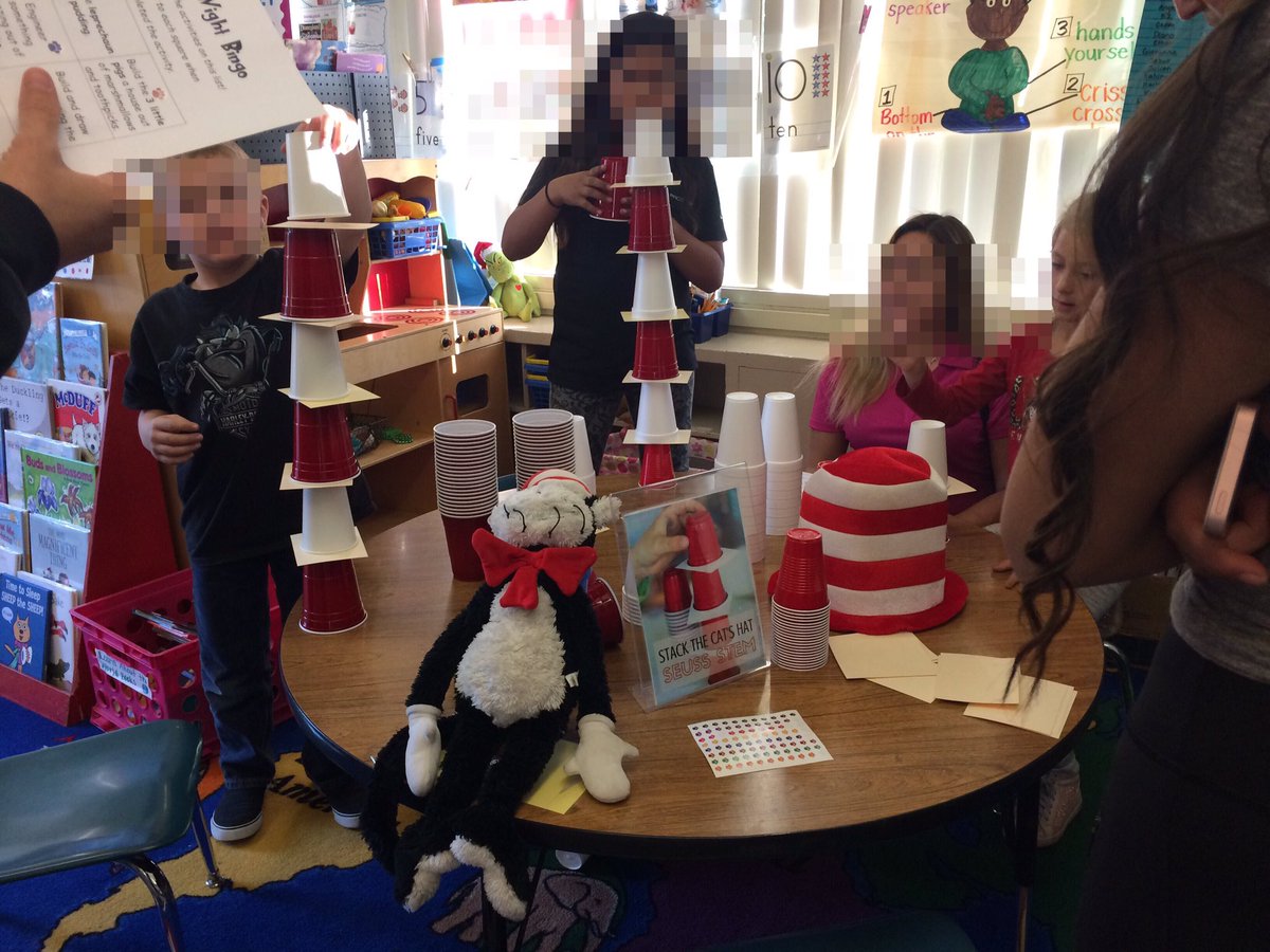 LobbanMichelle's tweet photo. Open House "STEAM Night" at @ljebullpups was a big success! https://t.co/WWhJ0TiqGq